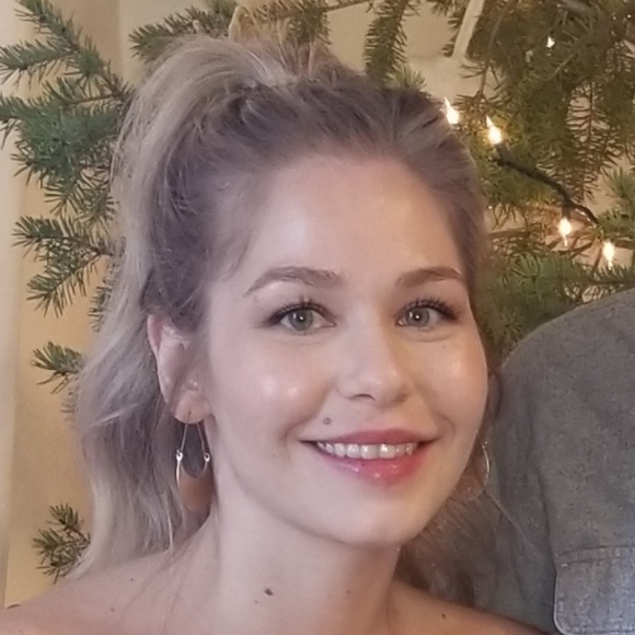 lauriebeth8